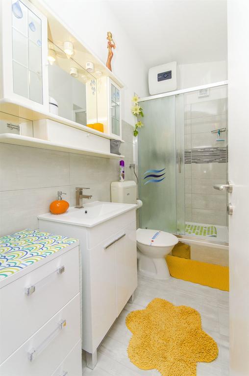 Apartments Nives Trogir Exterior foto